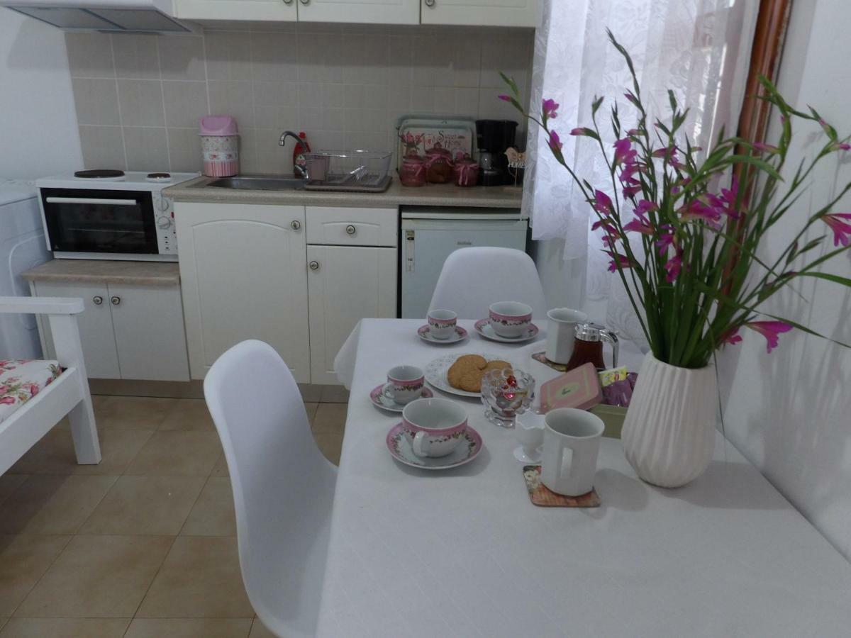 Teo 3 Apartment Goúvai Luaran gambar